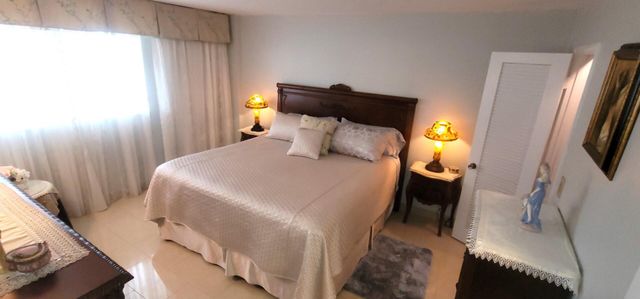 1051 Hillsboro Mile 407e, Hillsboro Beach, FL 33062