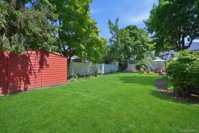 635 Whittier Street, Westbury, NY 11590