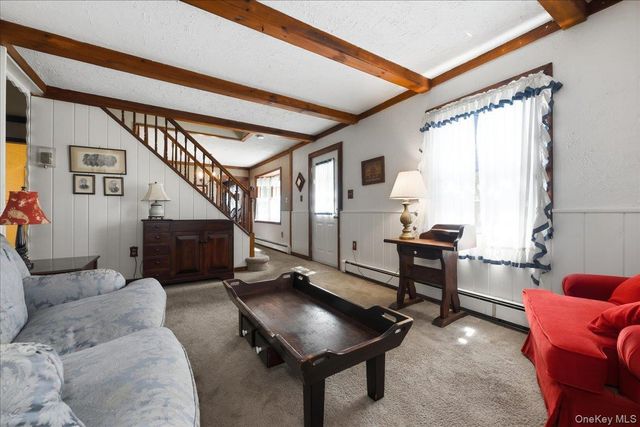 635 Whittier Street, Westbury, NY 11590