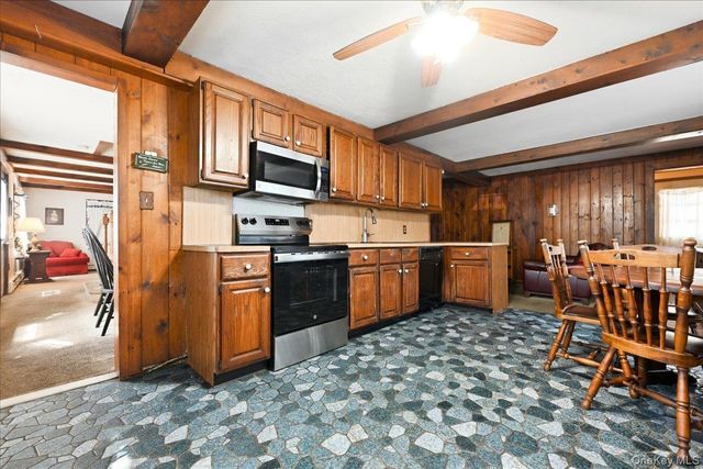 635 Whittier Street, Westbury, NY 11590