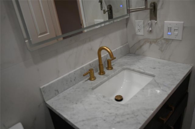 8800 OAK LANDINGS COURT, Orlando, FL 32836