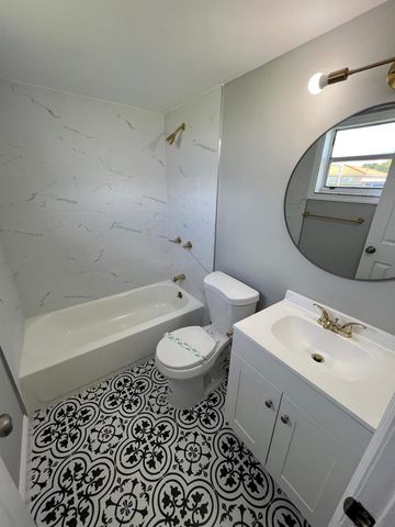 2605 NW 135TH Street 107, Opa-locka, FL 33167