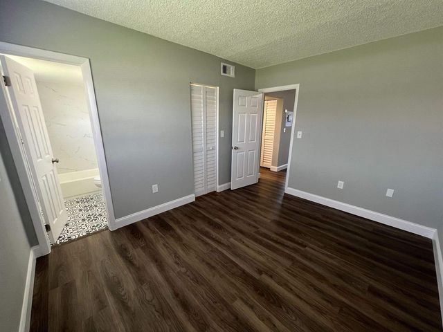2605 NW 135TH Street 107, Opa-locka, FL 33167