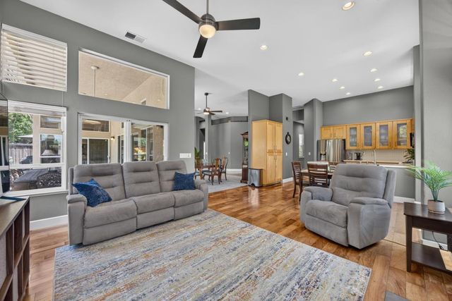 4446 Pebble Beach Rd, Rocklin, CA 95765