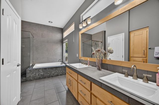 4446 Pebble Beach Rd, Rocklin, CA 95765