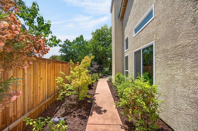 4446 Pebble Beach Rd, Rocklin, CA 95765