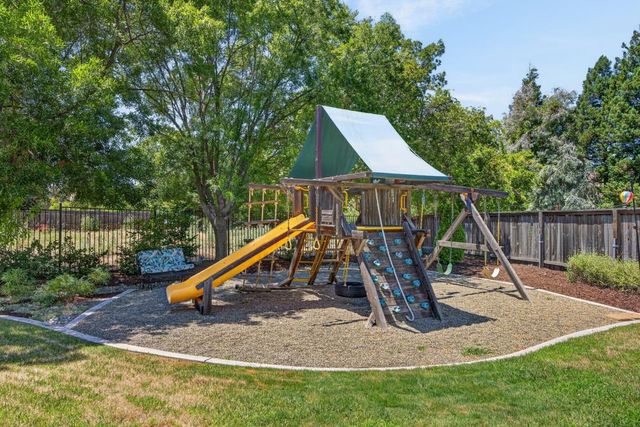 4446 Pebble Beach Rd, Rocklin, CA 95765