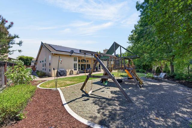 4446 Pebble Beach Rd, Rocklin, CA 95765