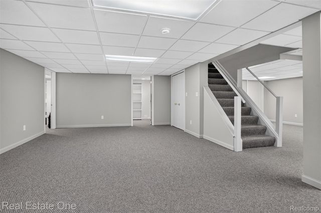 6730 Whiting Drive, Troy, MI 48098