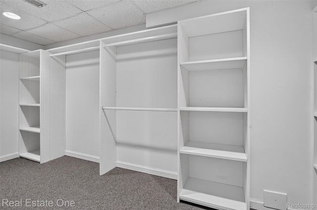 6730 Whiting Drive, Troy, MI 48098
