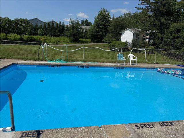 6269 State Route 42 6279, Woodbourne, NY 12788