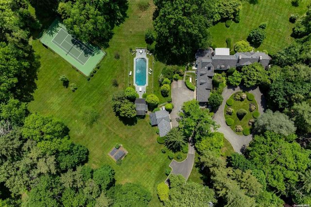 200 Cleft Road, Mill Neck, NY 11765