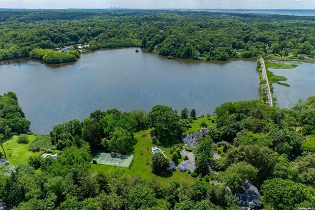 200 Cleft Road, Mill Neck, NY 11765