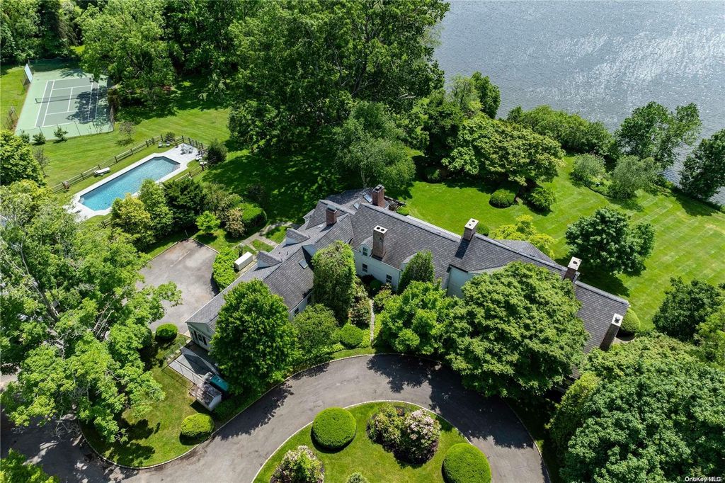 200 Cleft Road, Mill Neck, NY 11765