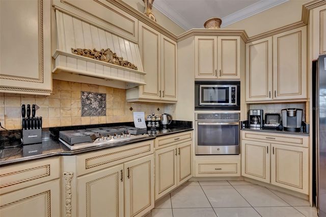 2713 FORMOSA BOULEVARD, Kissimmee, FL 34747