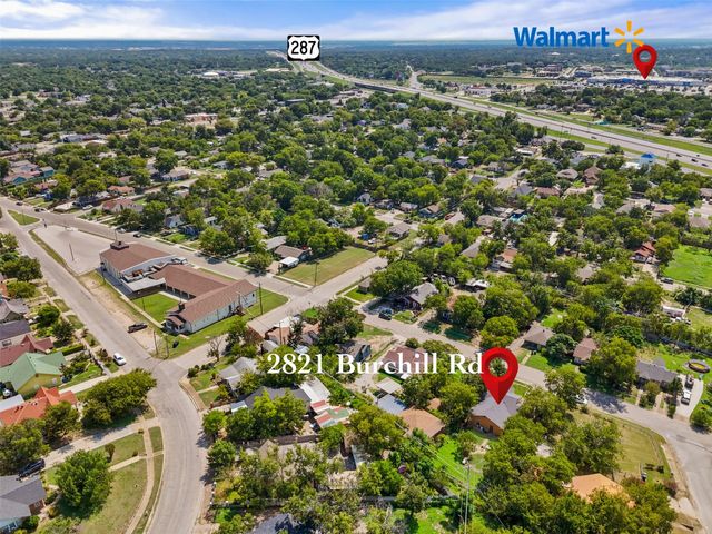 2821 Burchill Road S, Fort Worth, TX 76105