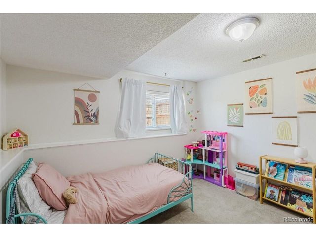 4933 Quari St, Denver, CO 80239