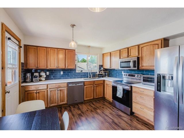 4933 Quari St, Denver, CO 80239