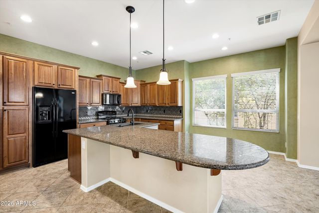 13054 W RUNNING DEER Trail, Peoria, AZ 85383