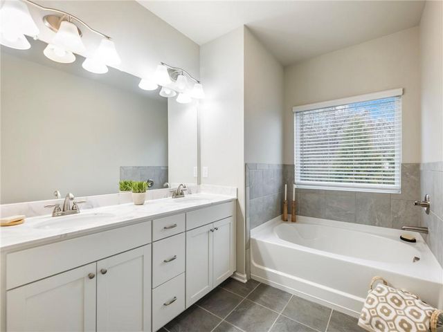 2333 Buford Town Drive, Buford, GA 30518