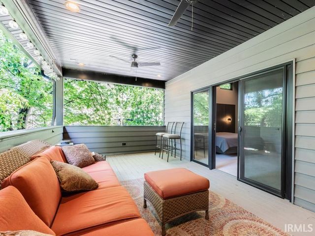 74 Adams Avenue, Evansville, IN 47713
