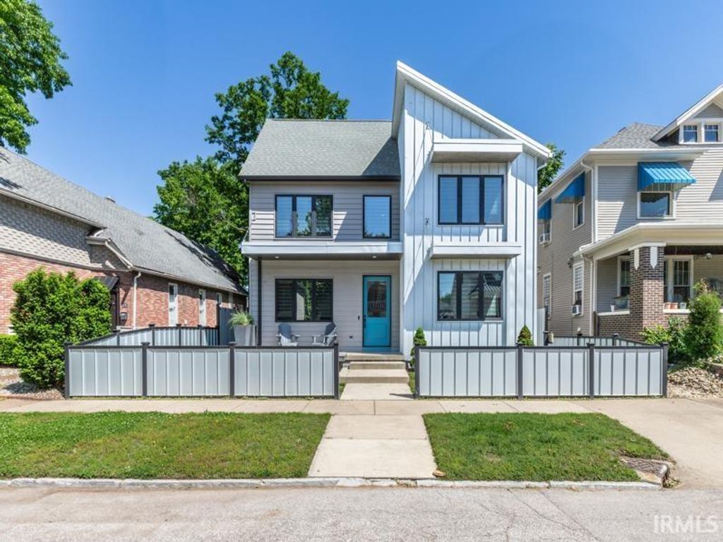 74 Adams Avenue, Evansville, IN 47713
