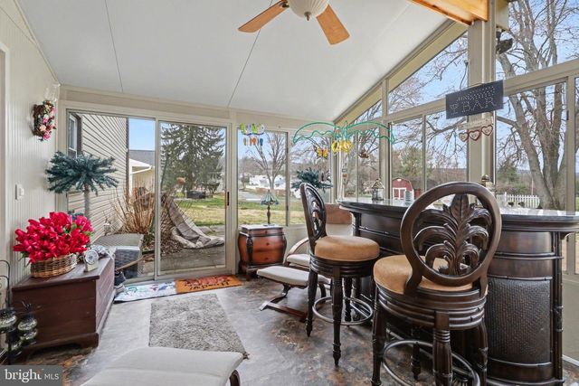 619 CHARLES RD, Dauphin, PA 17018