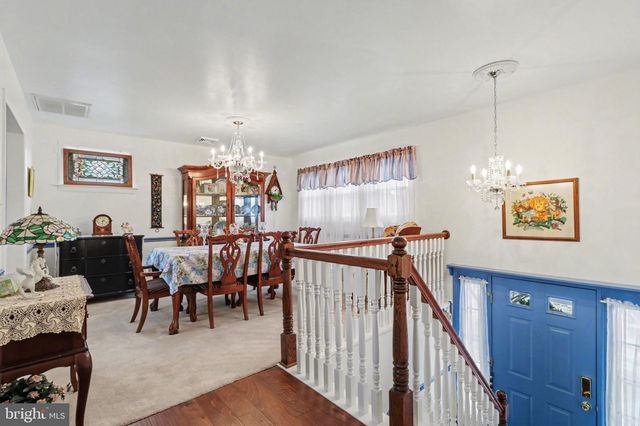 619 CHARLES RD, Dauphin, PA 17018