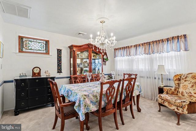 619 CHARLES RD, Dauphin, PA 17018