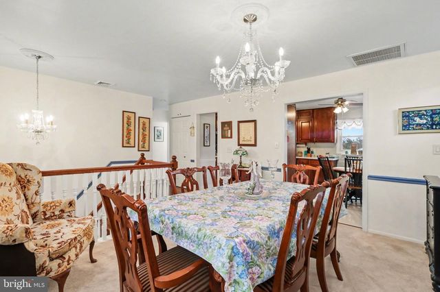 619 CHARLES RD, Dauphin, PA 17018