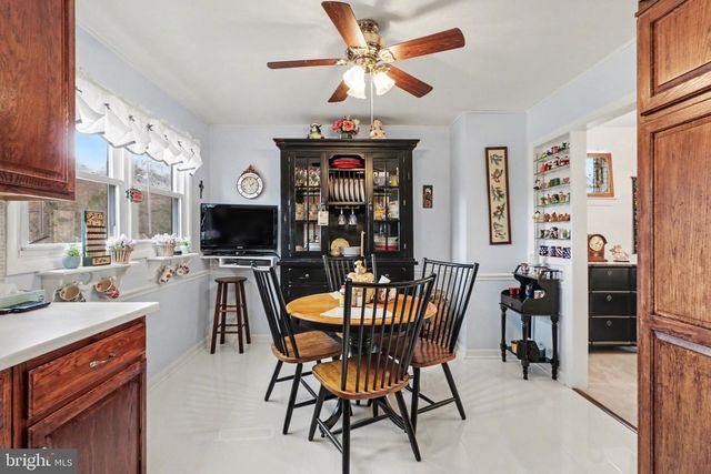 619 CHARLES RD, Dauphin, PA 17018