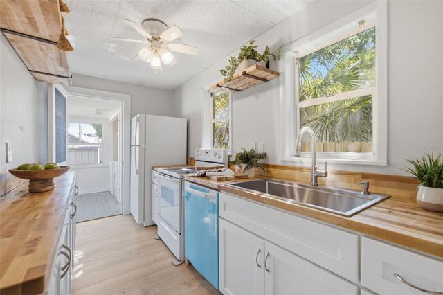1235 IDLEWILD DRIVE, Clearwater, FL 33755