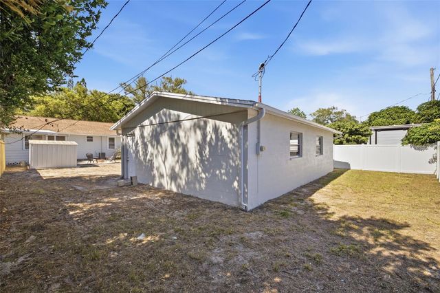 1235 IDLEWILD DRIVE, Clearwater, FL 33755