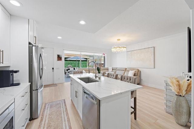 137 Middlebury Drive, Jupiter, FL 33458