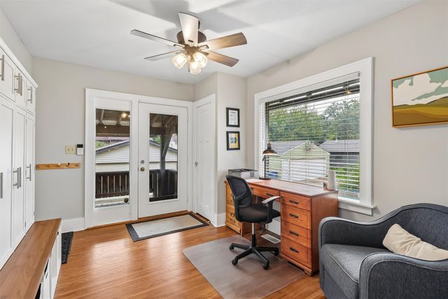 1056 46th Street, Des Moines, IA 50311
