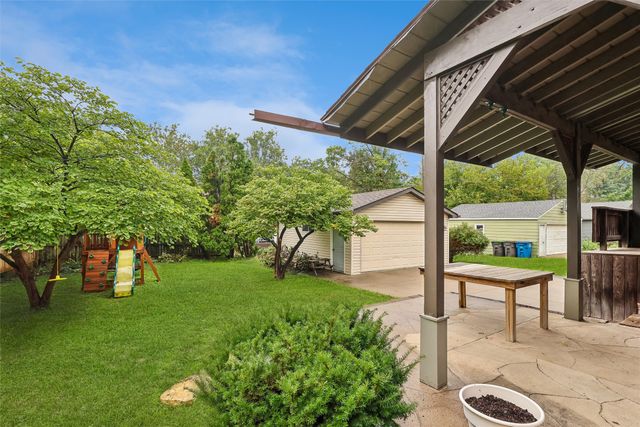 1056 46th Street, Des Moines, IA 50311