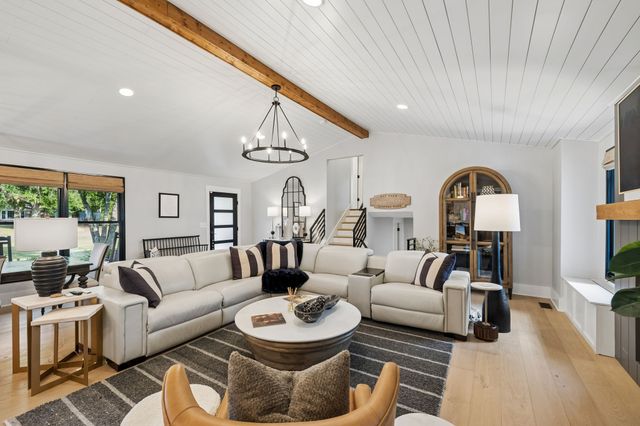 513 Mansion Dr, Brentwood, TN 37027