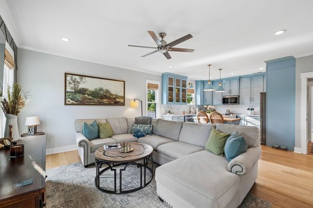 513 Mansion Dr, Brentwood, TN 37027