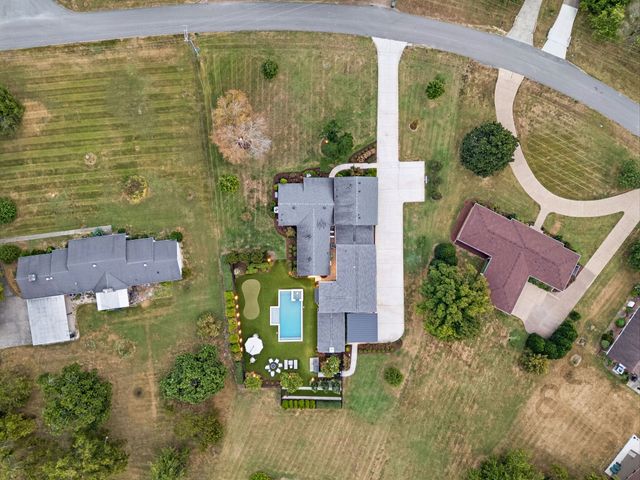 513 Mansion Dr, Brentwood, TN 37027