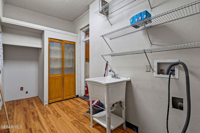 1810 E Cliff Drive, El Paso, TX 79902