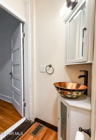 1810 E Cliff Drive, El Paso, TX 79902