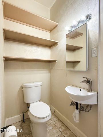 1810 E Cliff Drive, El Paso, TX 79902