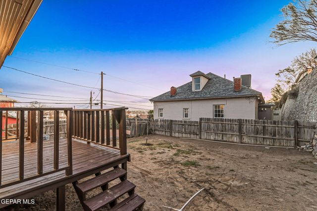 1810 E Cliff Drive, El Paso, TX 79902