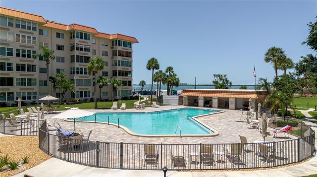 632 EDGEWATER DRIVE 139, Dunedin, FL 34698