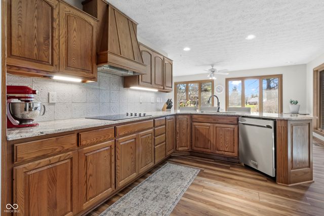 10225 Wayward Wind Drive, Indianapolis, IN 46239