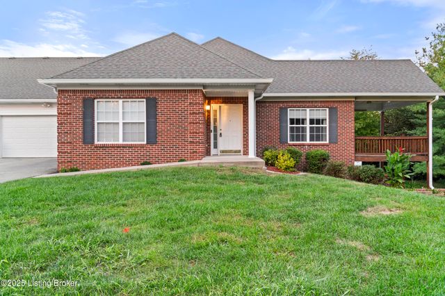 10403 Pine Glen Cir, Louisville, KY 40291