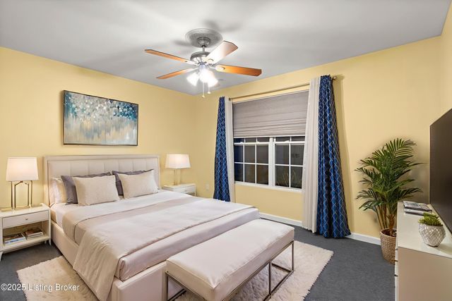 10403 Pine Glen Cir, Louisville, KY 40291