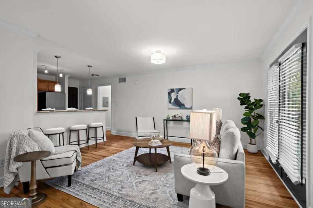 48 Peachtree Avenue NE 429, Atlanta, GA 30305 — photo 5