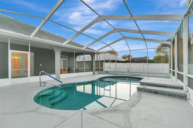 184 WINONA CIRCLE, Auburndale, FL 33823