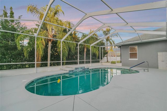 184 WINONA CIRCLE, Auburndale, FL 33823